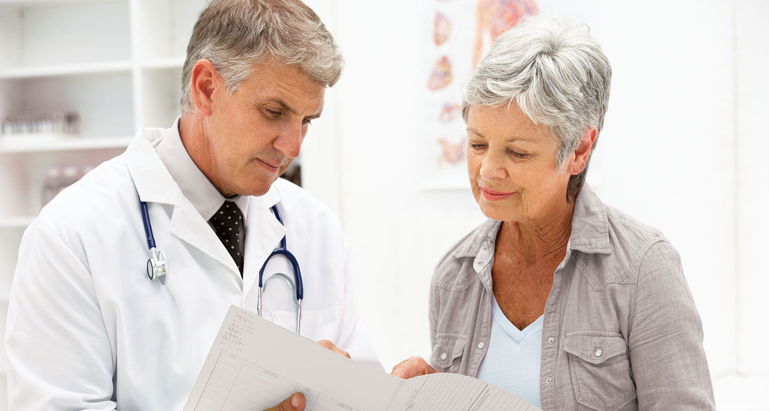 cdi_header An image of a doctor showing a patient her results